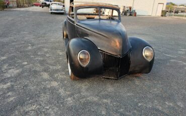 Ford-convertible-1939-black-18