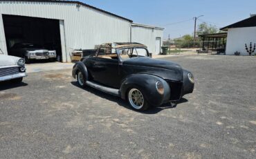 Ford-convertible-1939-black-20