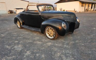 Ford-convertible-1939-black-22