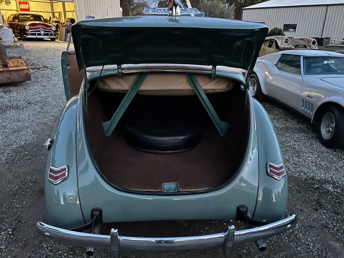 Ford-convertible-1940-10