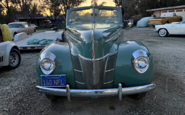 Ford-convertible-1940-2