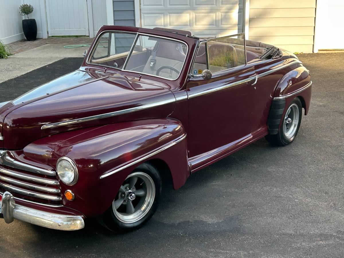 Ford-convertible-1947-custom