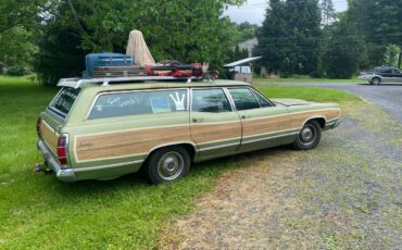 Ford-country-sedan-1969-green-3