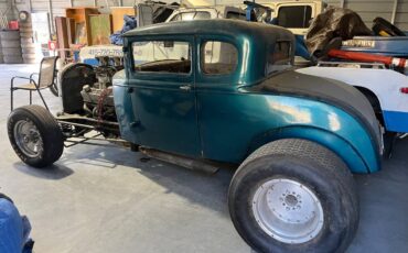 Ford-coupe-1930-9