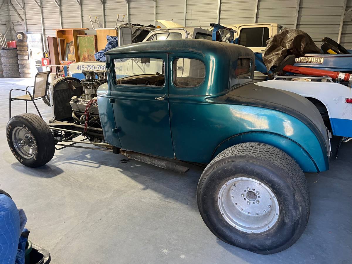 Ford-coupe-1930