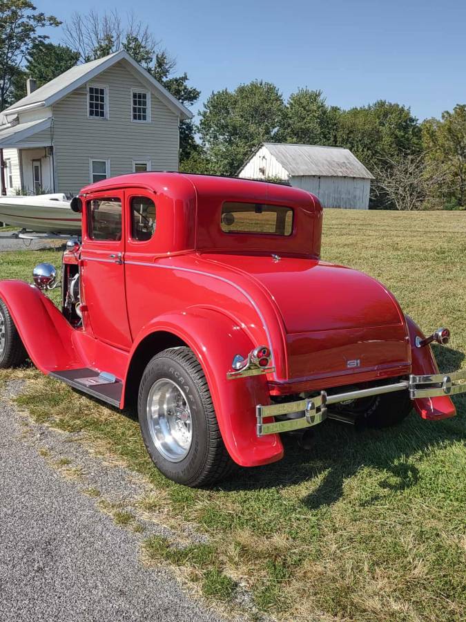 Ford-coupe-1931-3