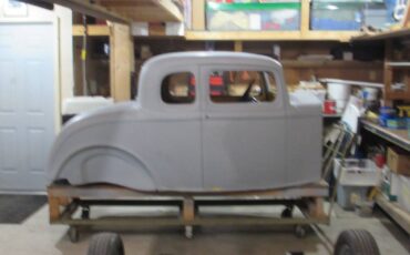 Ford-coupe-1932-grey