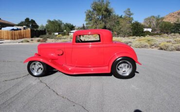 Ford-coupe-1932-red-1