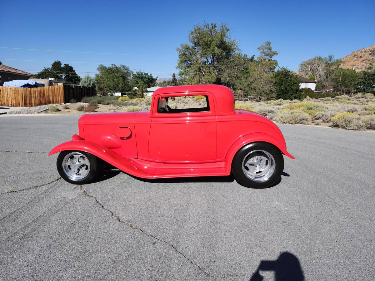 Ford-coupe-1932-red-1