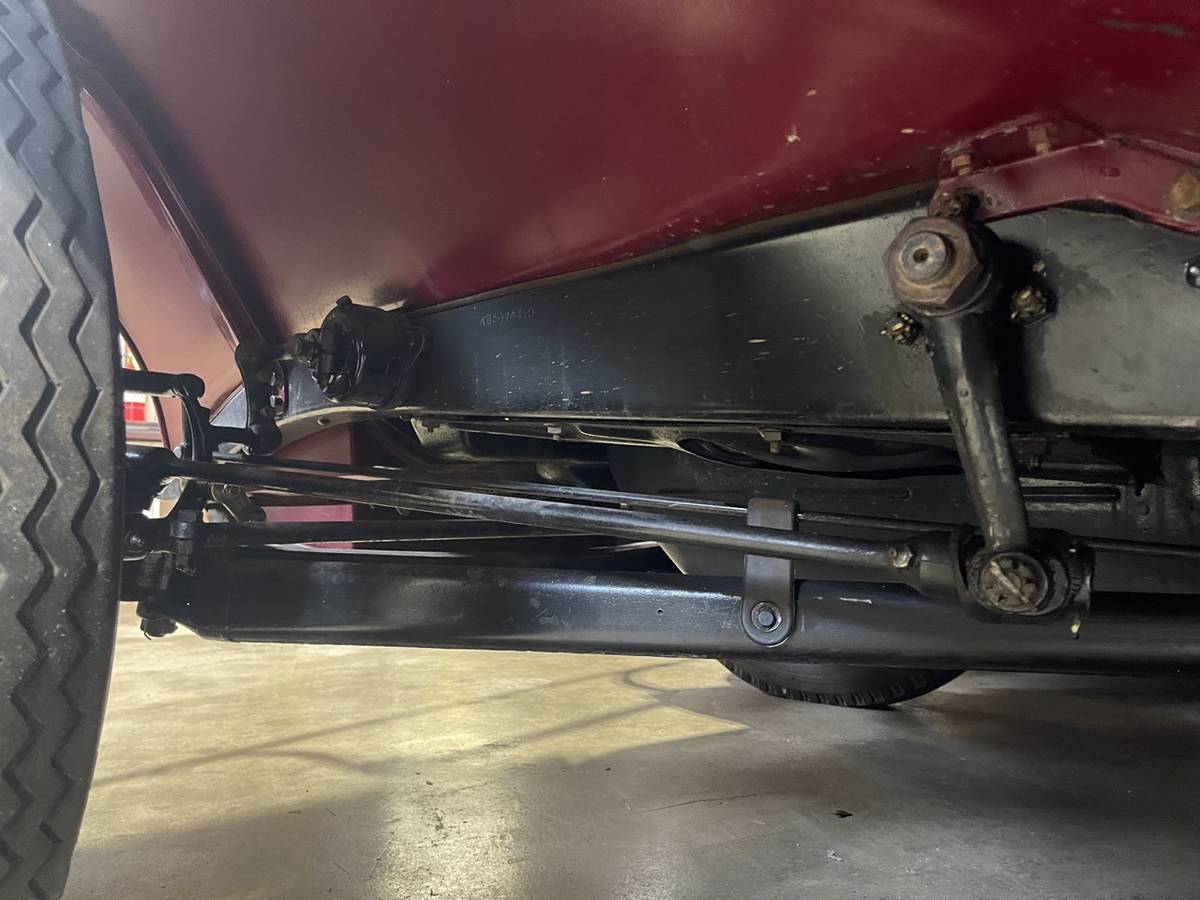 Ford-coupe-1932-red-10