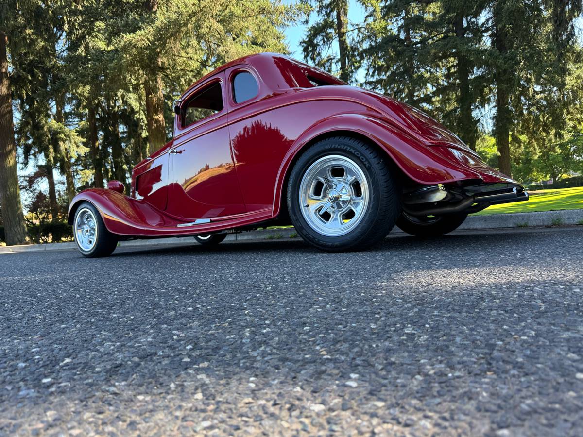 Ford-coupe-1934-custom-2
