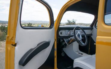 Ford-coupe-1937-yellow-10