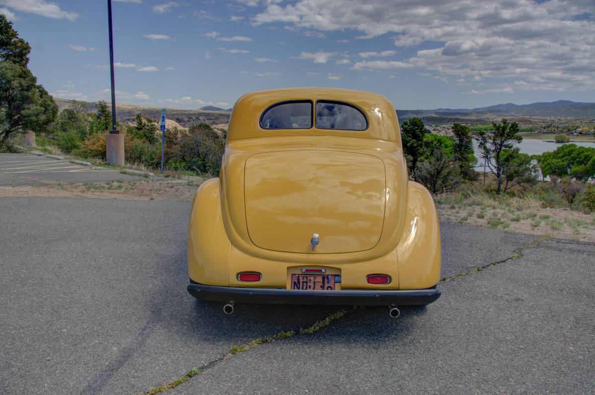 Ford-coupe-1937-yellow-7