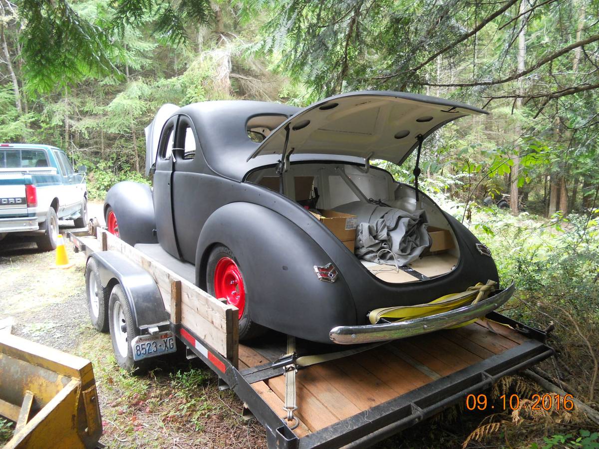 Ford-coupe-1940-2