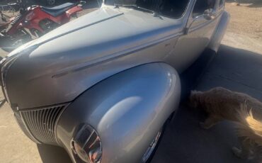 Ford-coupe-1940-silver-1