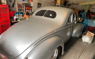 Ford-coupe-1940-silver-11