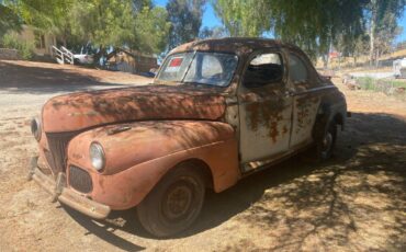 Ford-coupe-1942-custom-4