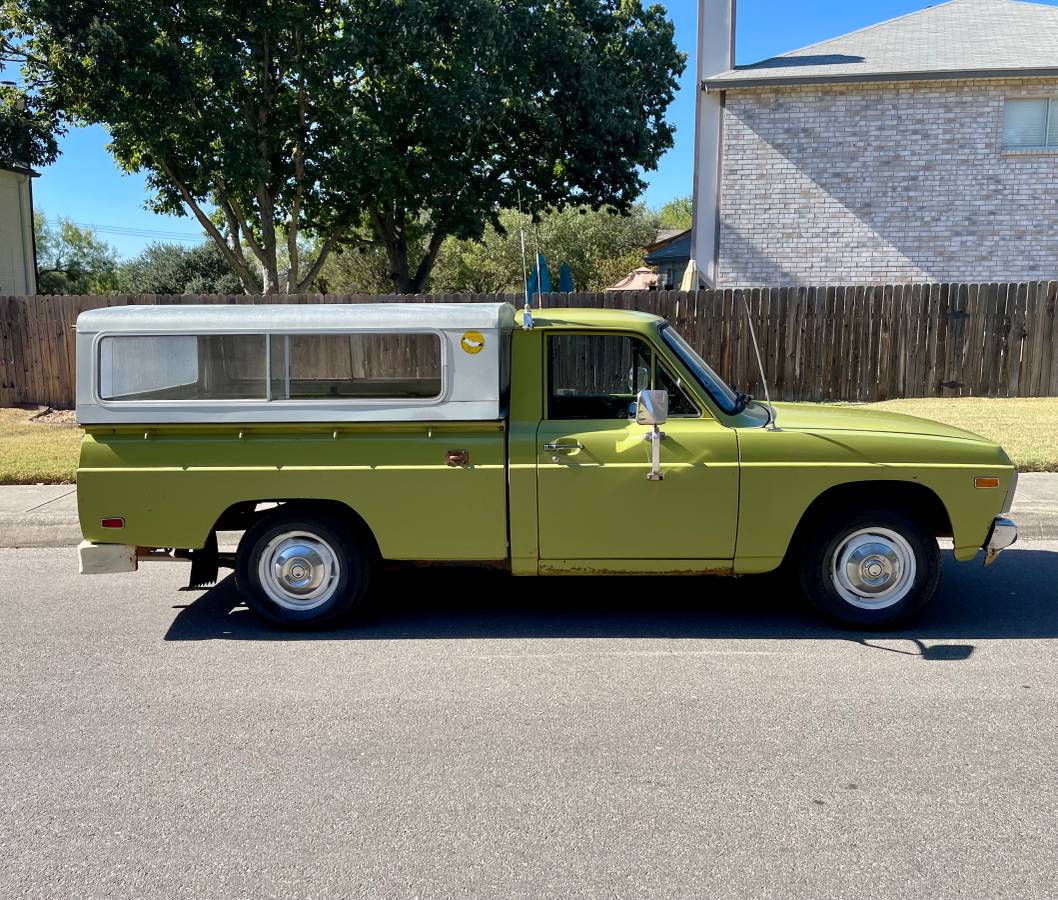 Ford-courier-1974-green-1