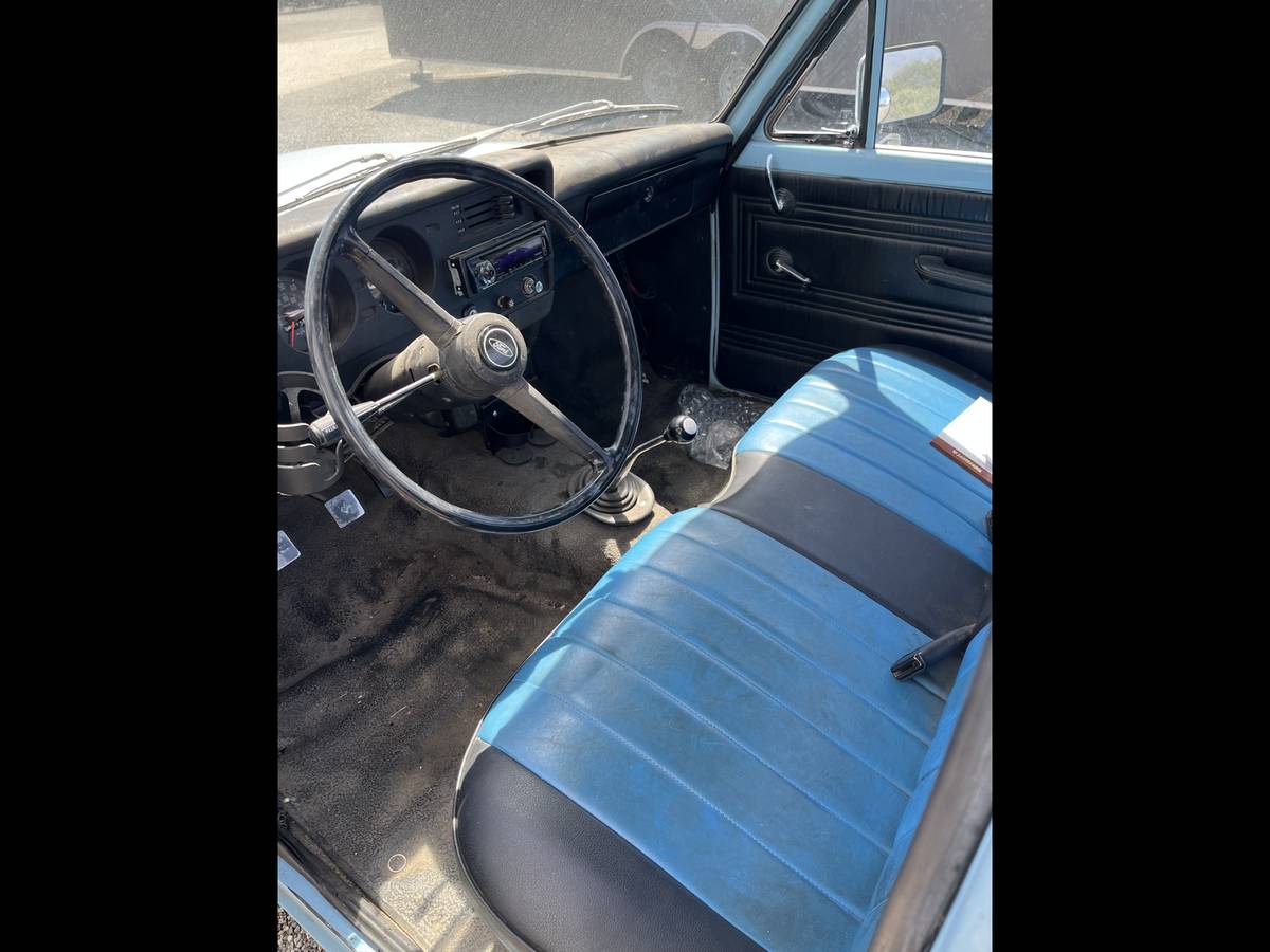 Ford-courier-1979-4