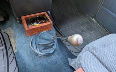 Ford-courier-1982-blue-1