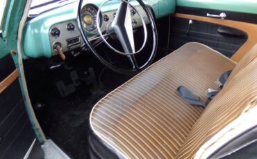 Ford-crestline-1951-green-6