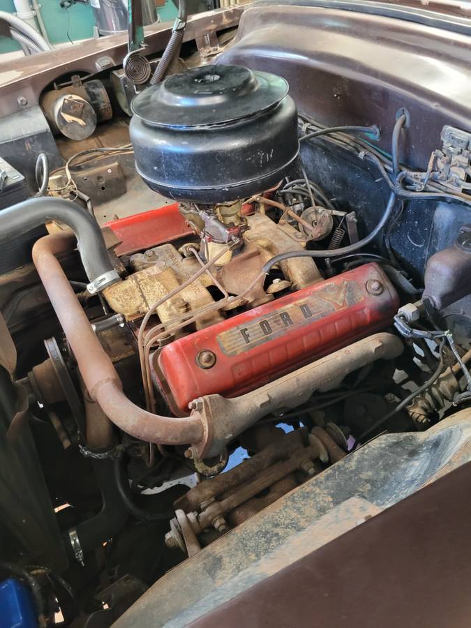 Ford-crestline-1954-brown-1