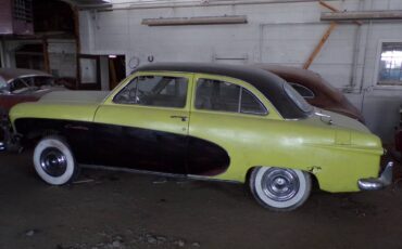 Ford-crestliner-1950-yellow-1