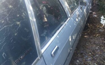 Ford-crown-victoria-1988-blue-1