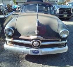 Ford-custom-1950-blue-1