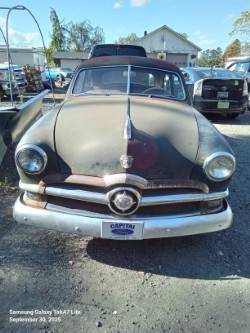 Ford-custom-1950-blue-1
