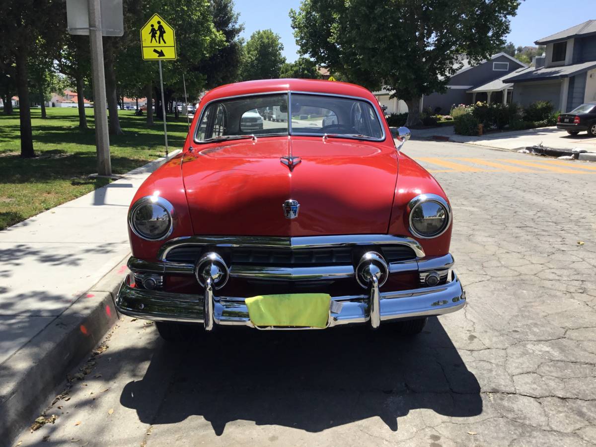 Ford-custom-1951-red-15