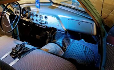 Ford-custom-tudor-1951-blue-7