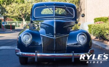 Ford-deluxe-1939-35