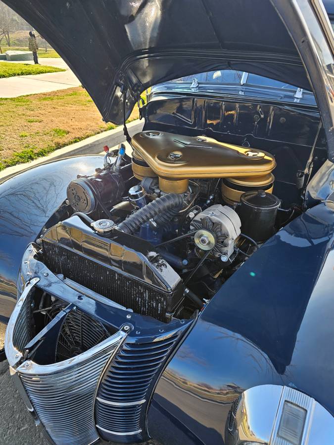 Ford-deluxe-coupe-1940-blue-31