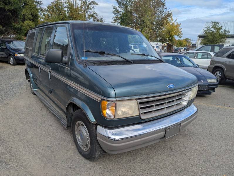 Ford-e-150-conversion-van-1995-3
