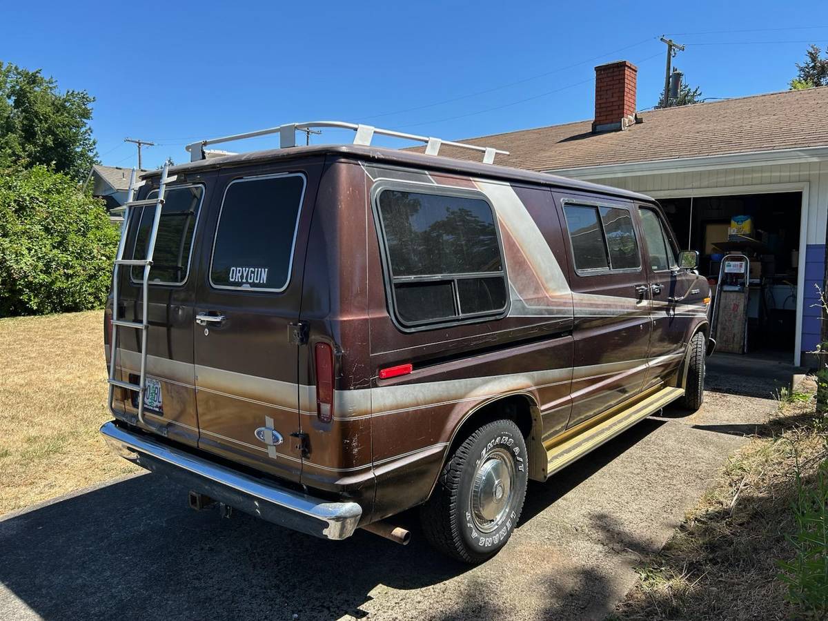 Ford-e-150-econoline-1983-brown-5