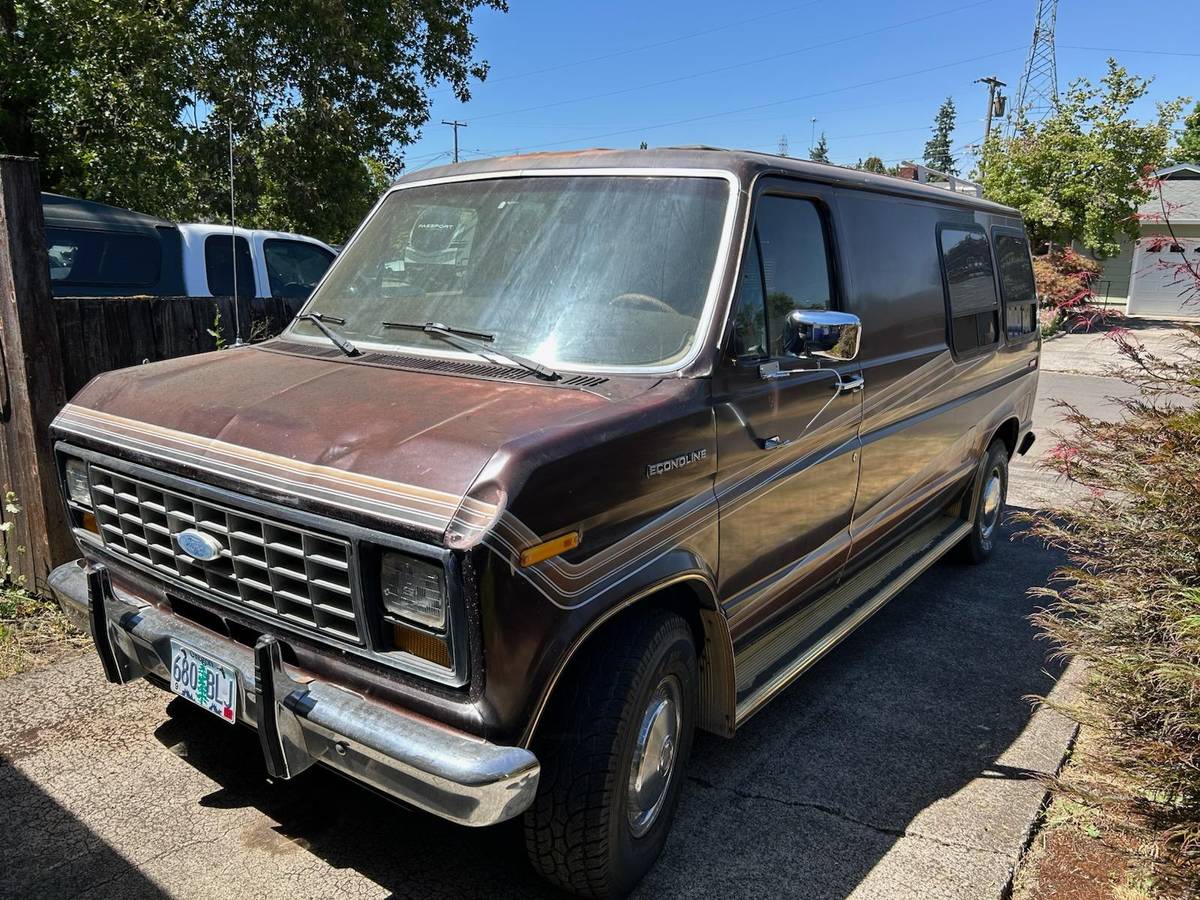 Ford-e-150-econoline-1983-brown-7