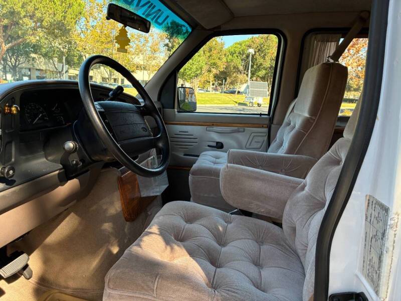 Ford-e-150-econoline-1995-3