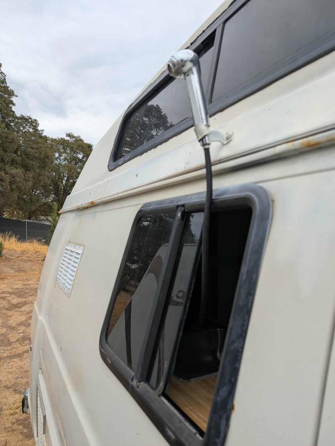 Ford-e-250-econoline-1986-white-20