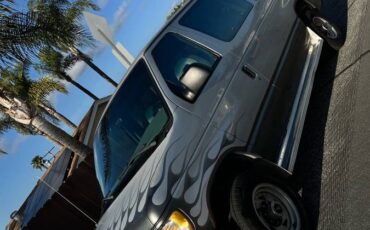 Ford-e-250-econoline-1992