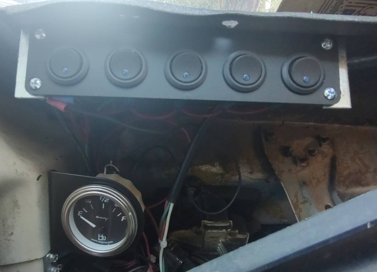 Ford-e-350-1979-white-3