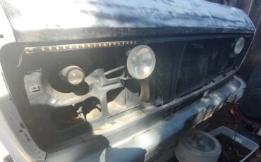 Ford-e-350-1979-white-8