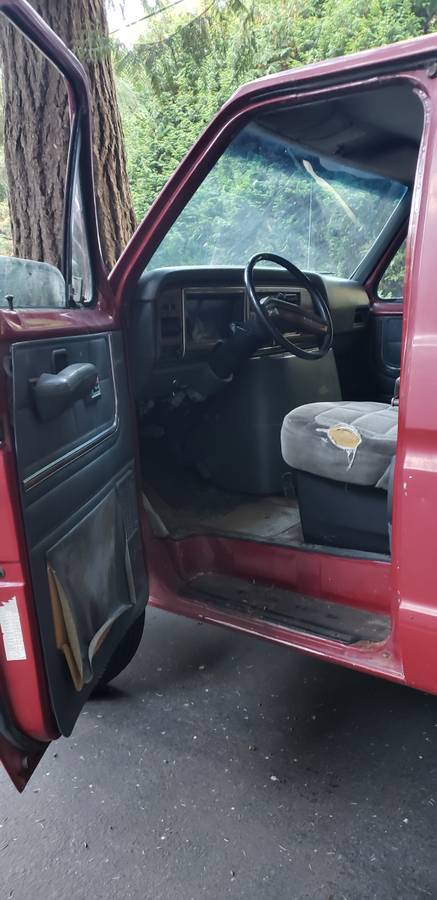 Ford-e-350-1991-red-4