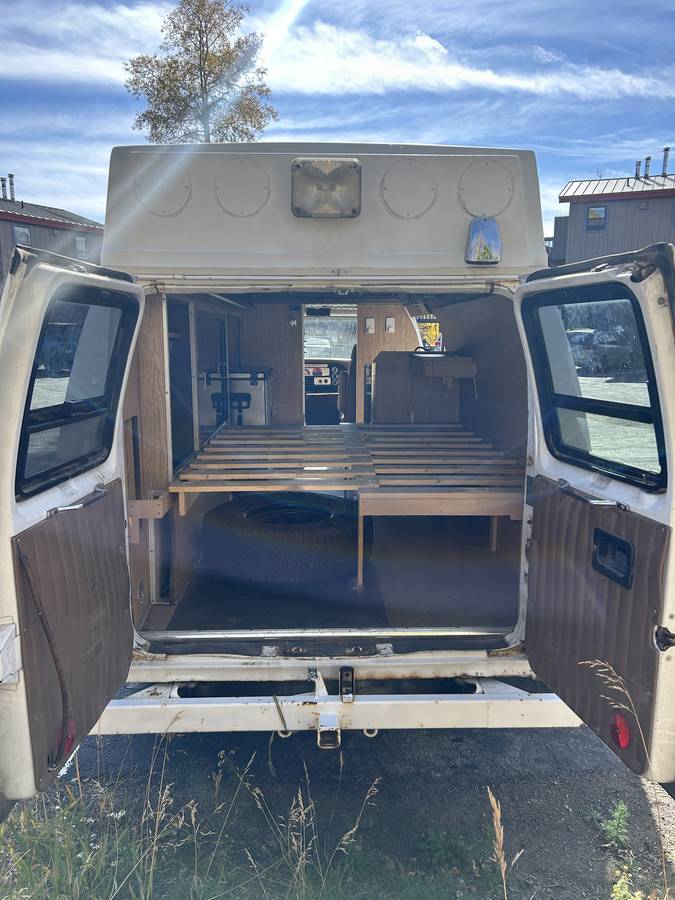 Ford-e-350-econoline-diesel-1988-3