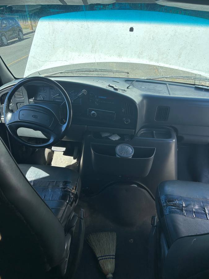 Ford-e-350-econoline-diesel-1994-white-12