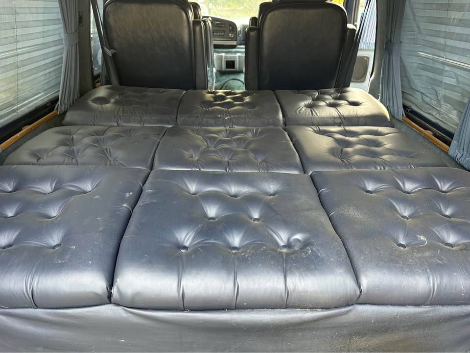 Ford-e150-1993-black-14