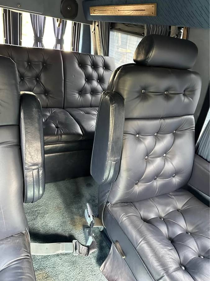 Ford-e150-1993-black-15