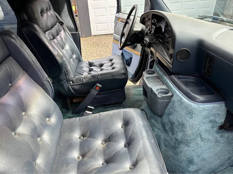 Ford-e150-1993-black-8