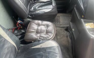 Ford-e150-cargo-van-1994-white-2