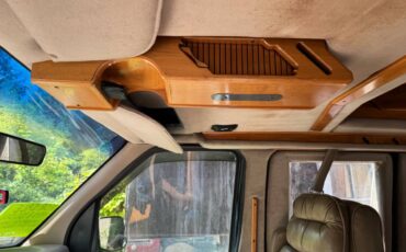 Ford-e150-conversion-van-1994-green-7